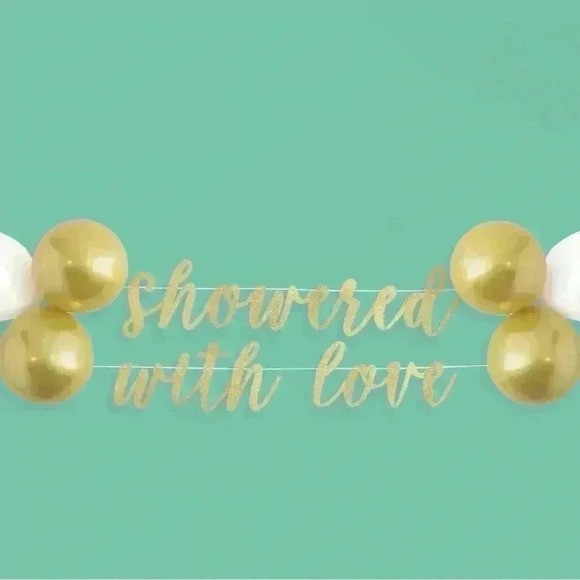 “Showered with love” Party Balloon kit - Picture 1 of 5